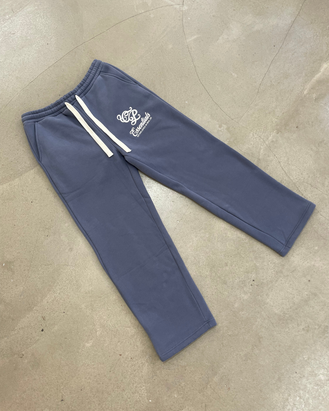 Essentials Jogger (Washed Navy)